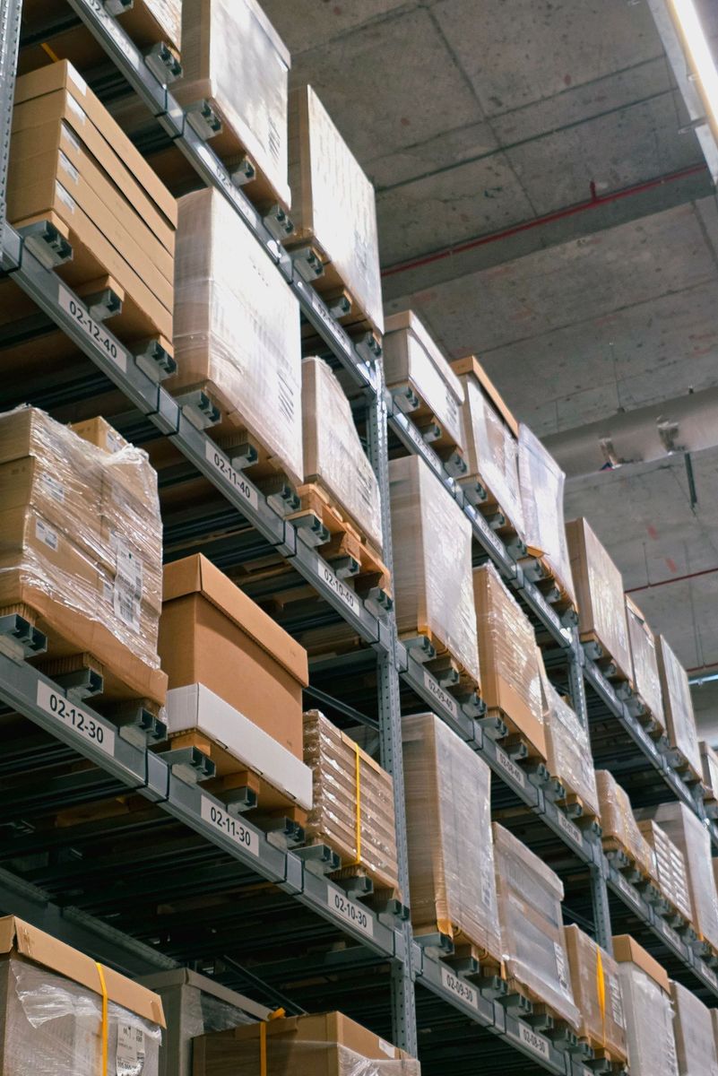 Carton Flow & Gravity Shelving