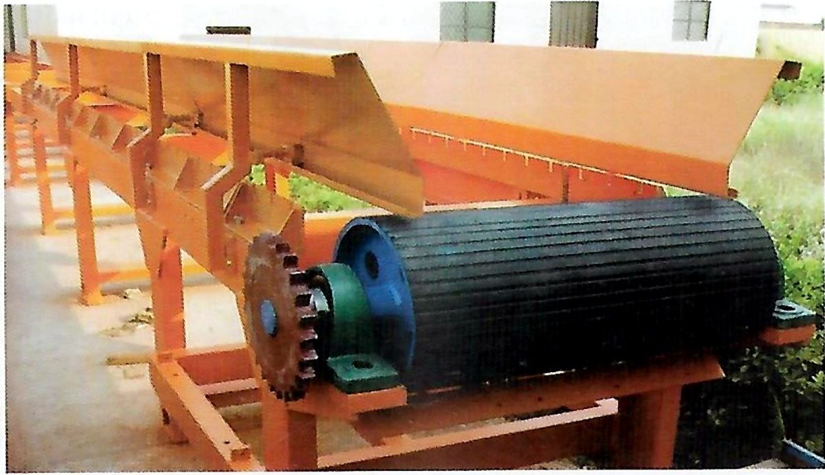 Heavy-Duty Conveyor